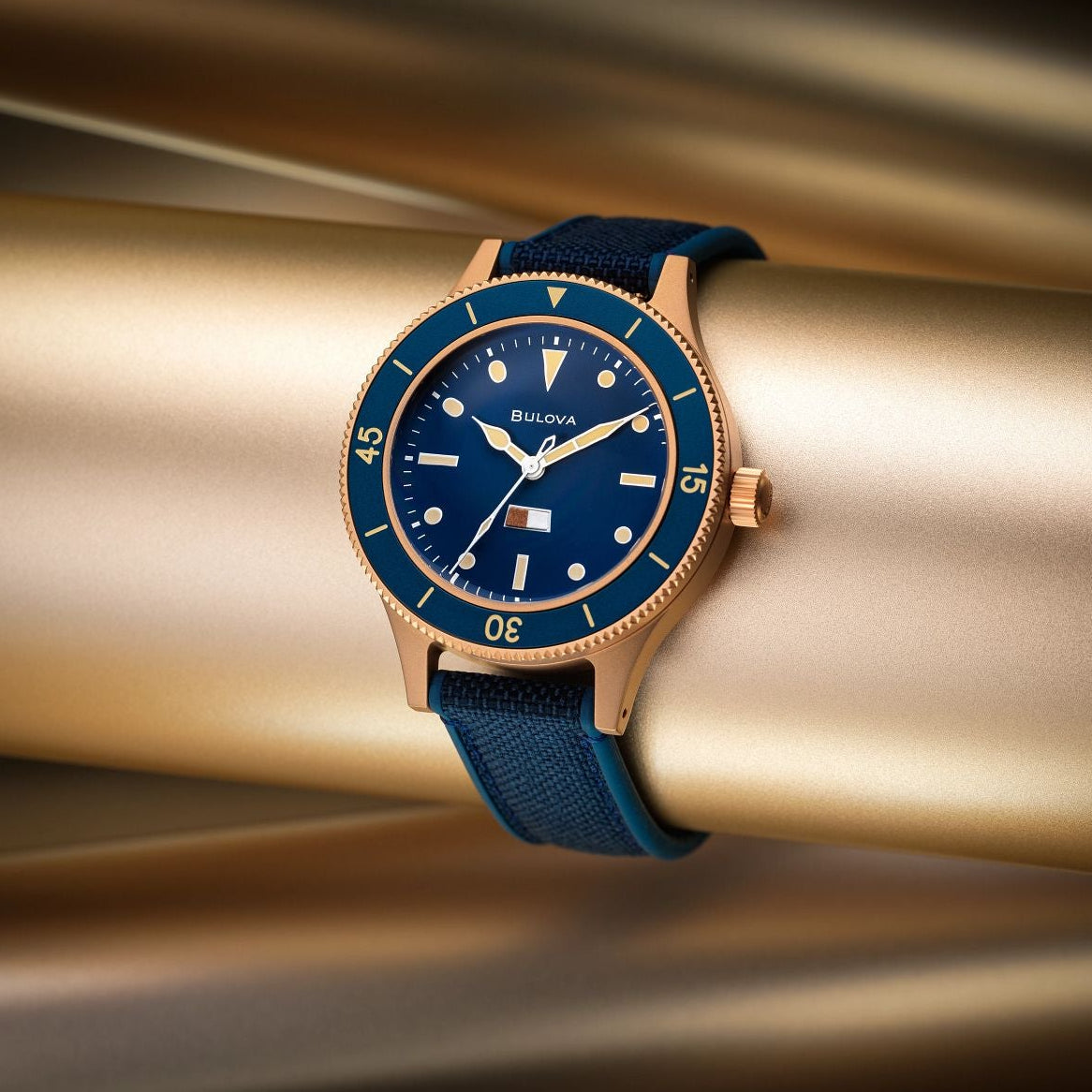 Bulova MIL SHIPS Blau