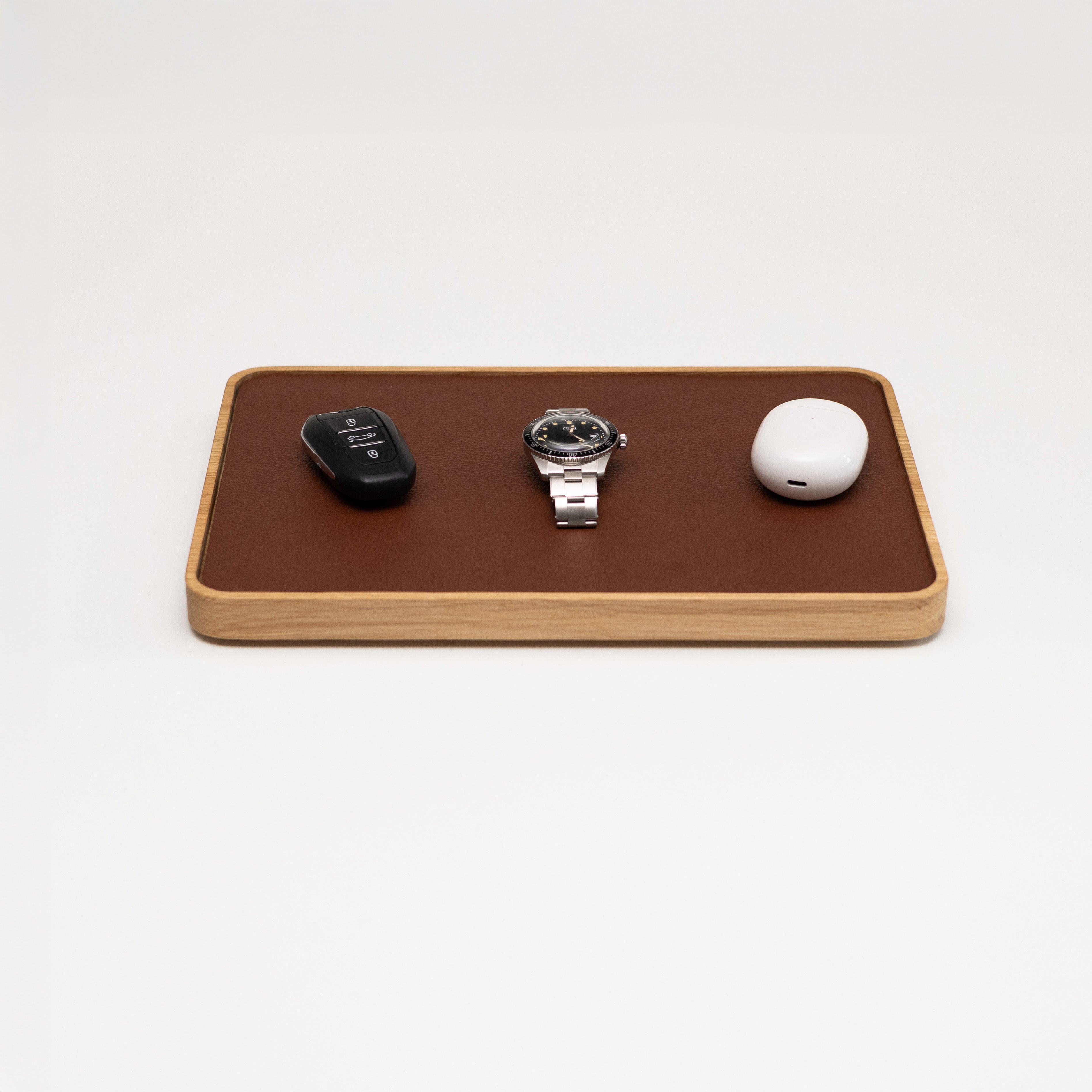 Uhrentablett - Hohes Naturholz Cognac