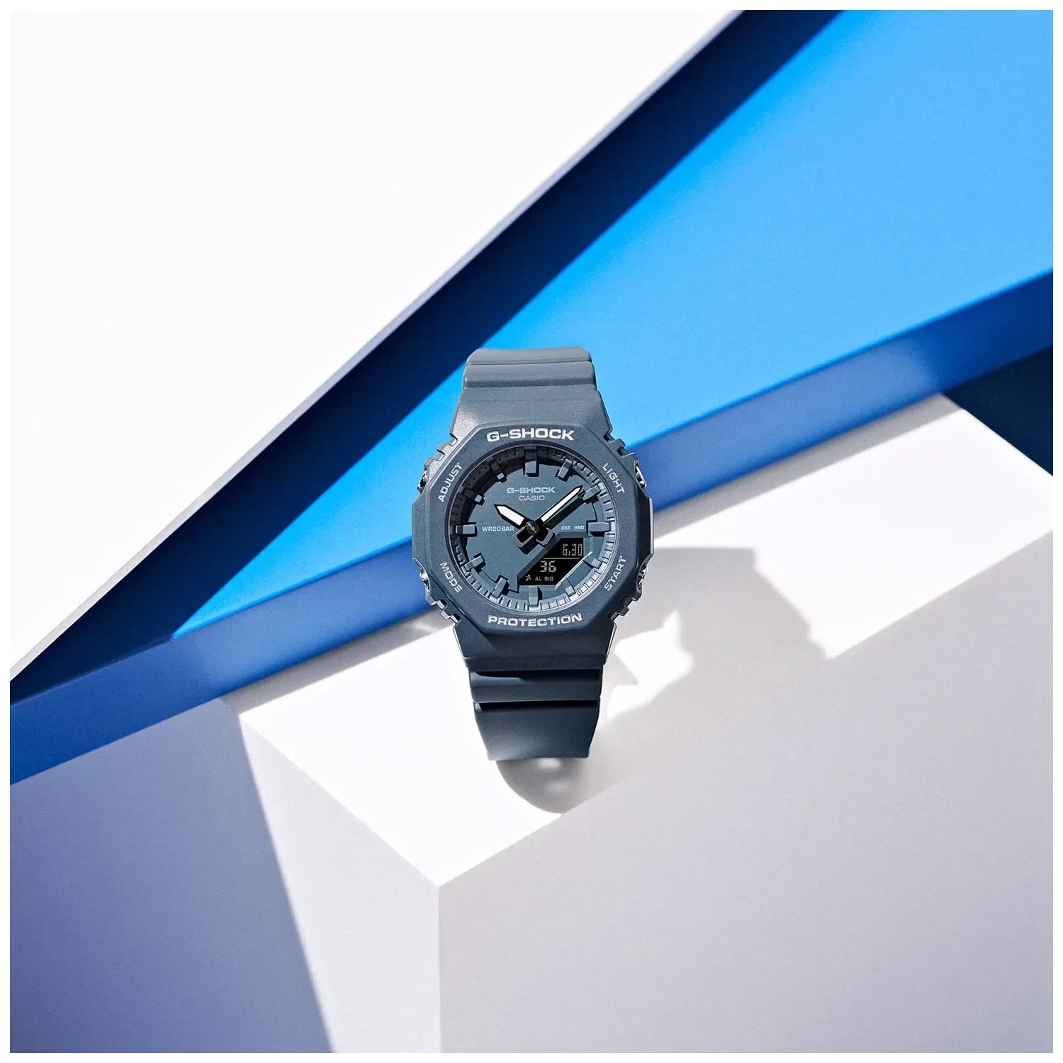 Casio GMA-P2100BA-2AER