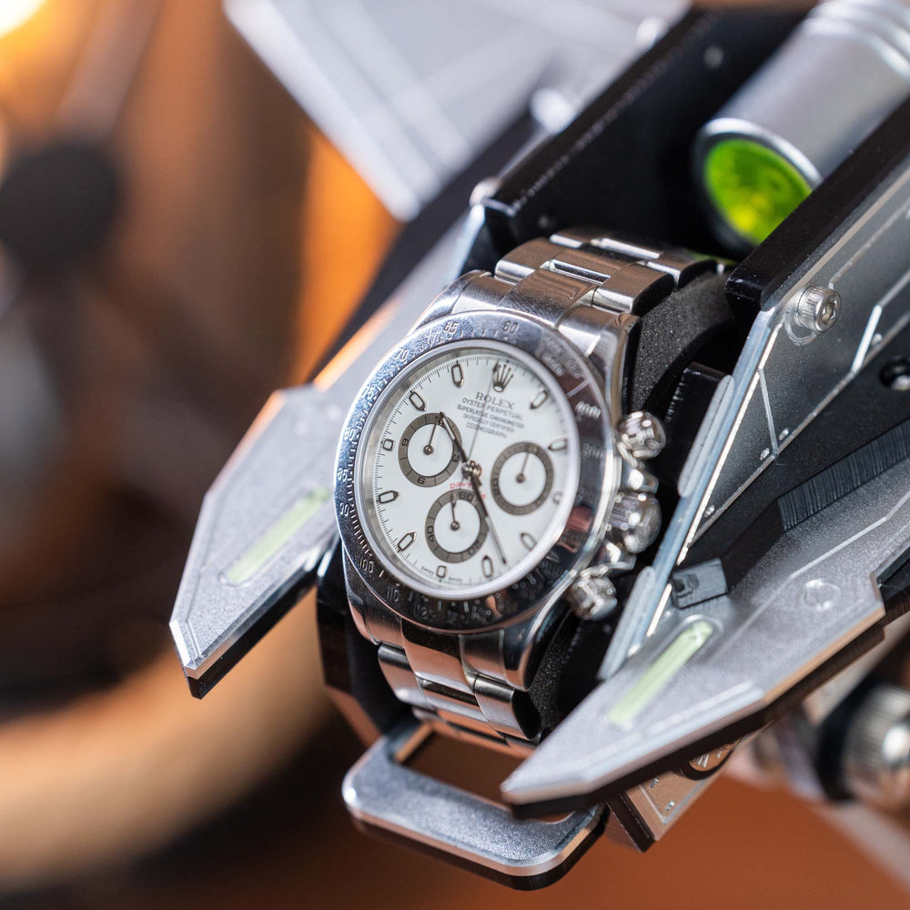 Raumschiff-Uhrenständer