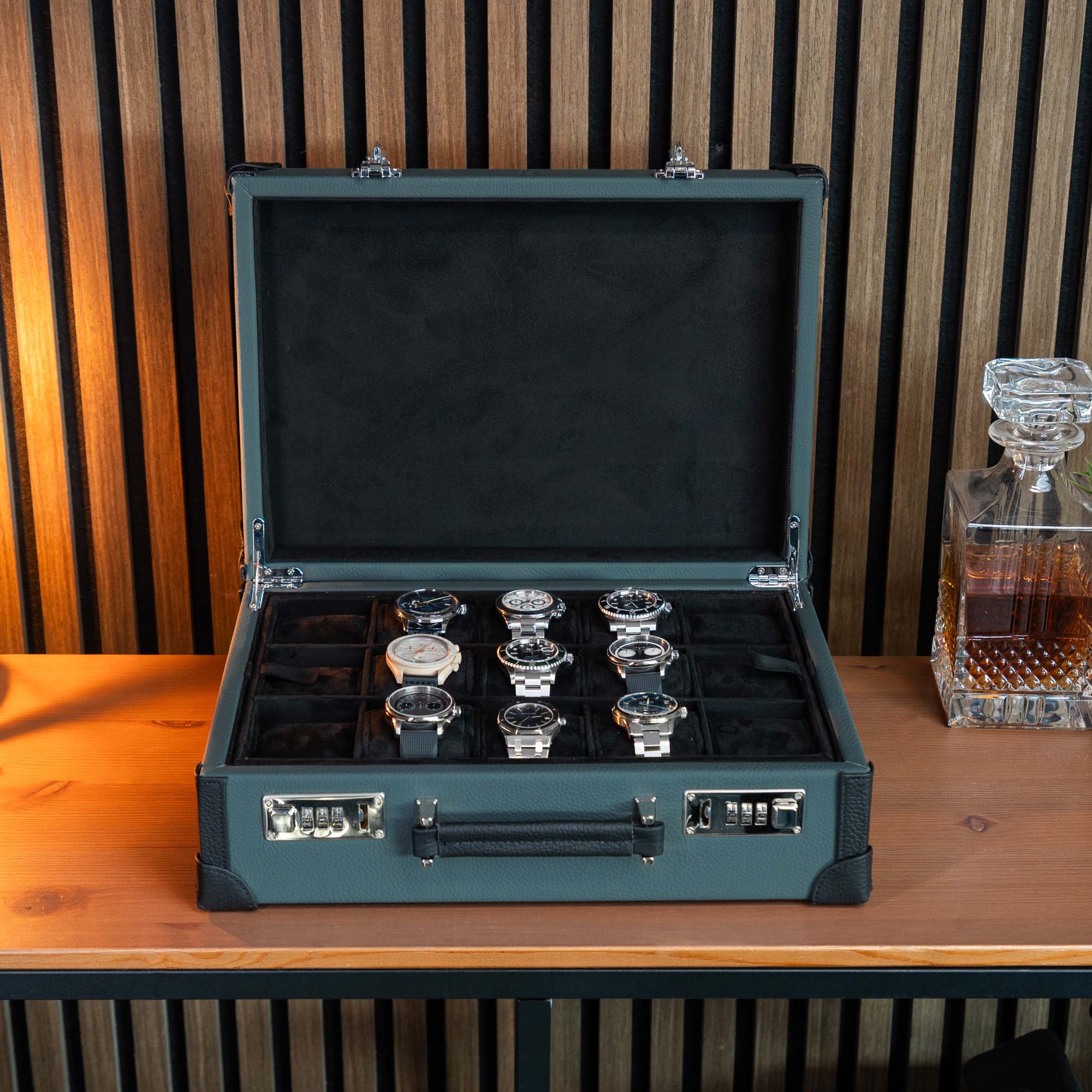 Suitcase For 15 Watches - Dark Green