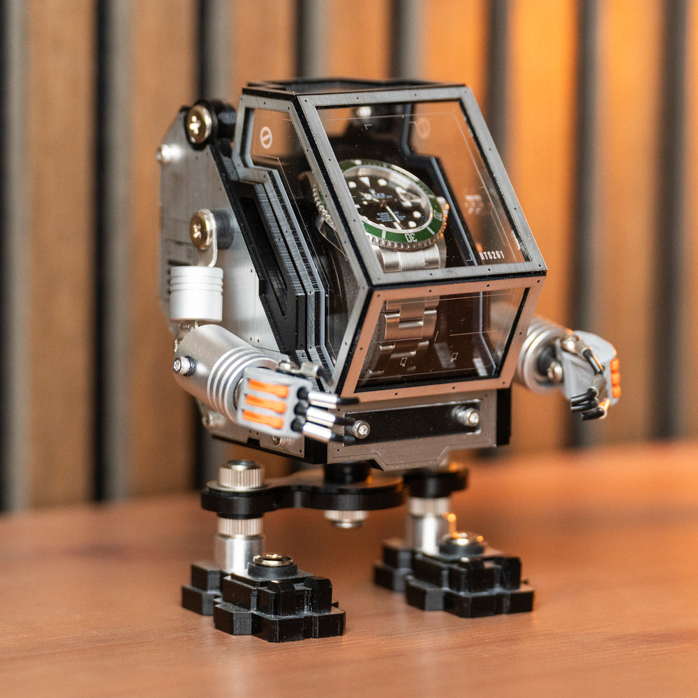 Robot Watch Stand "Hank"