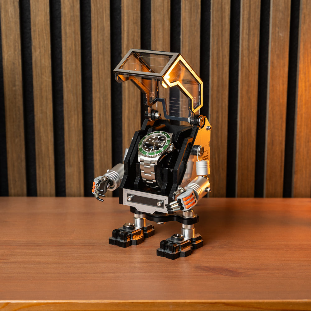Robot Watch Stand "Hank"