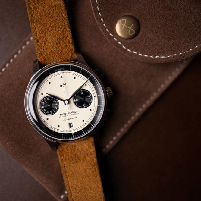 Über Vintage 1934 Telechron, Stahl / Weiß & Schwarz