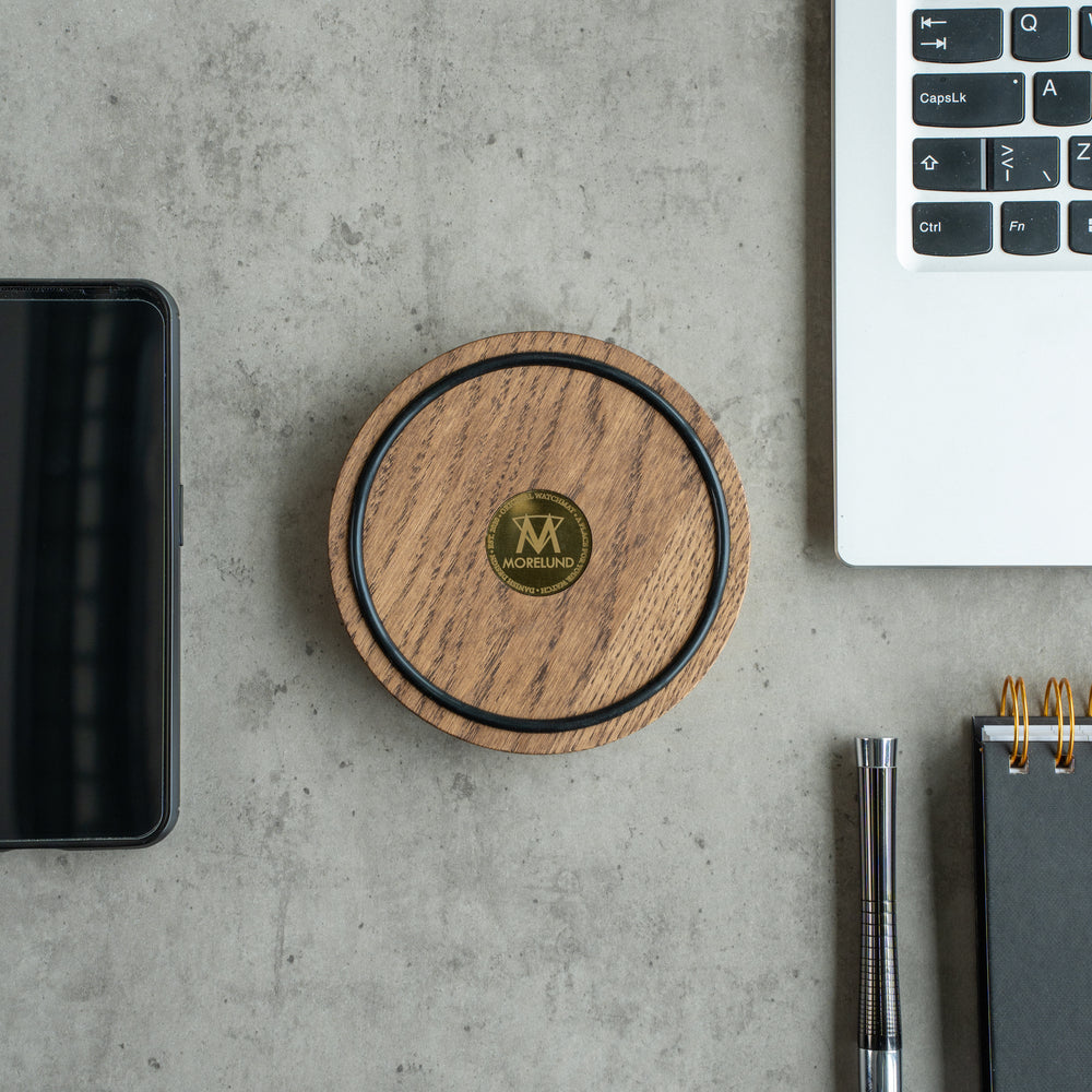 Morelund Uhrenunterlage - Dunkles Eichenbraun 