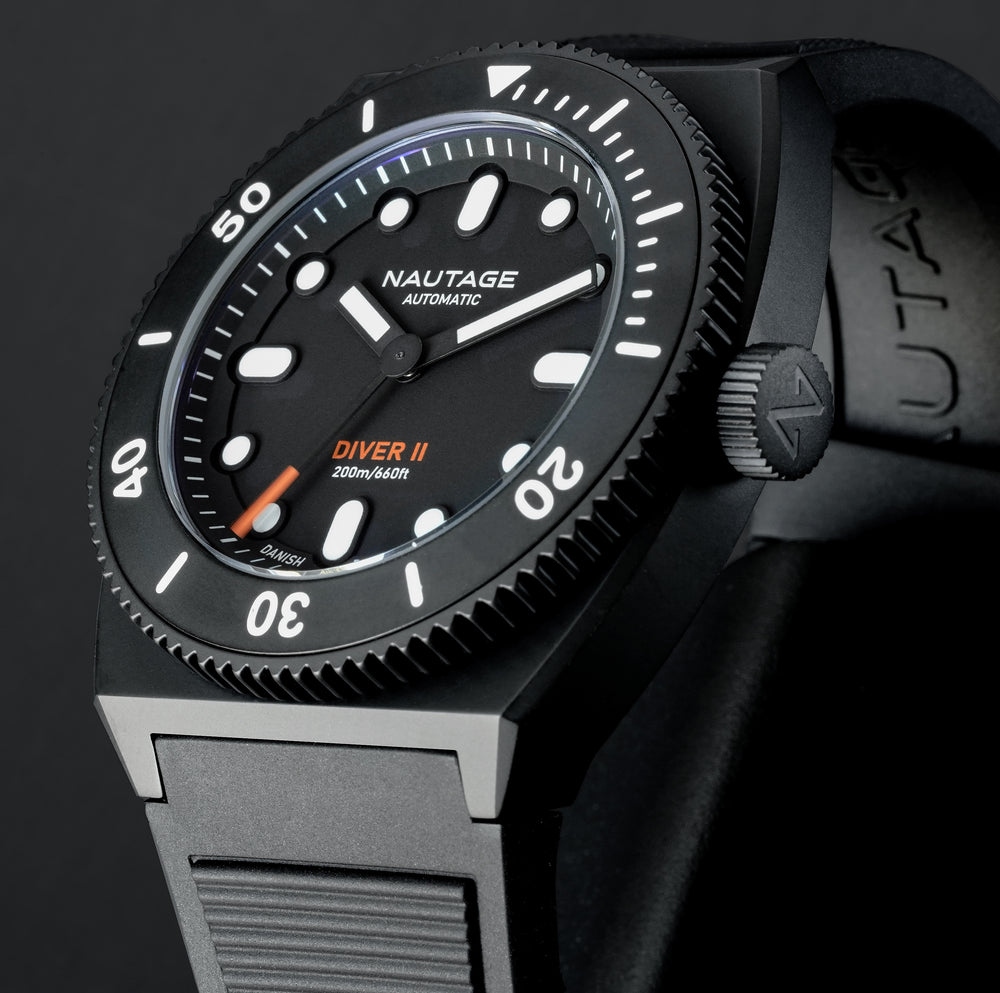 Nautage Diver II – Ganz in Schwarz