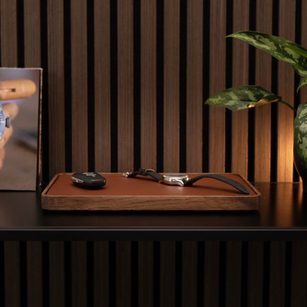 Personalisiertes Uhrentablett – Fügen Sie Namen oder Initialen hinzu