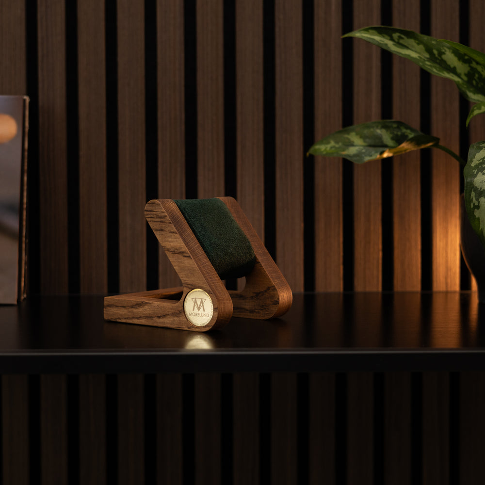 Uhrentablett - Hohes Naturholz Cognac