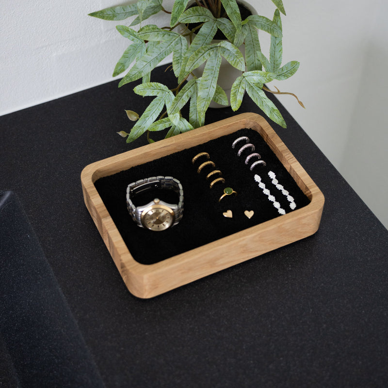 Small Valet - Jewelry Edition