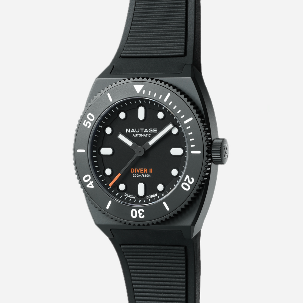 Nautage Diver II – Ganz in Schwarz