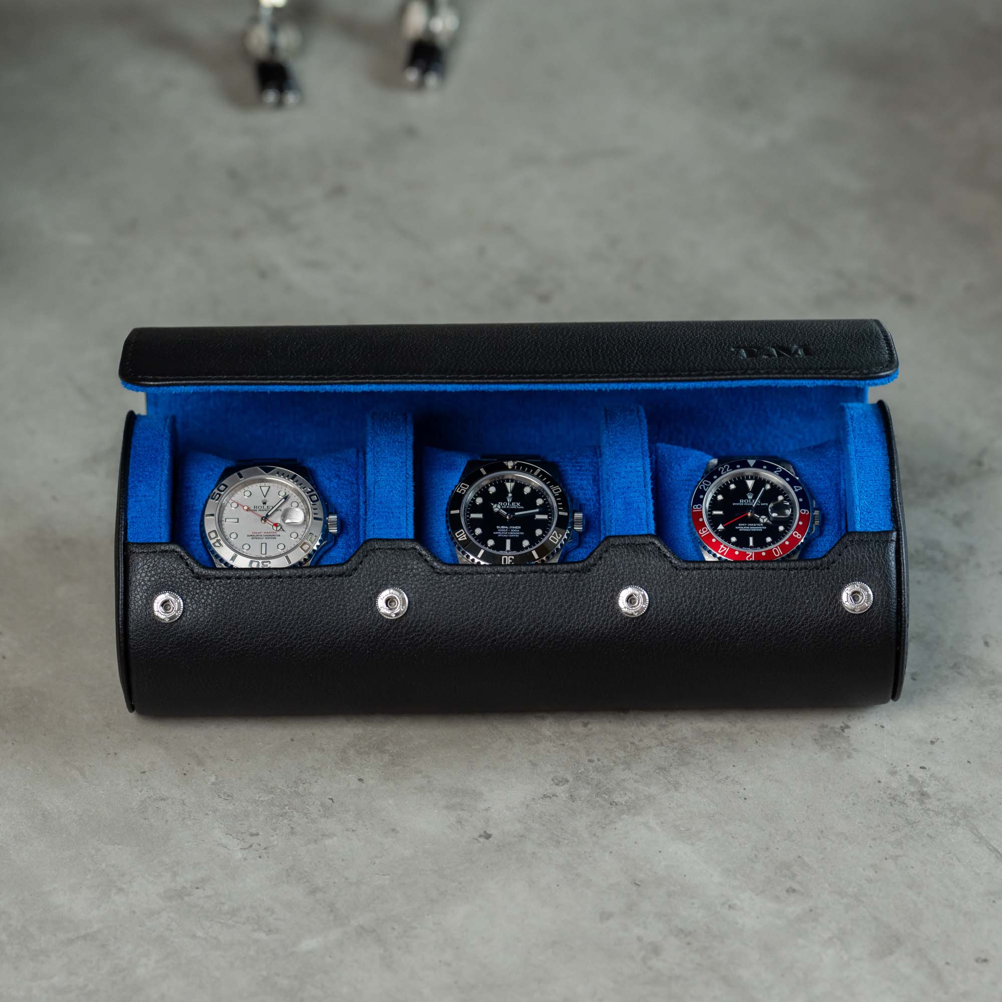Watch Roll in Black Blue open