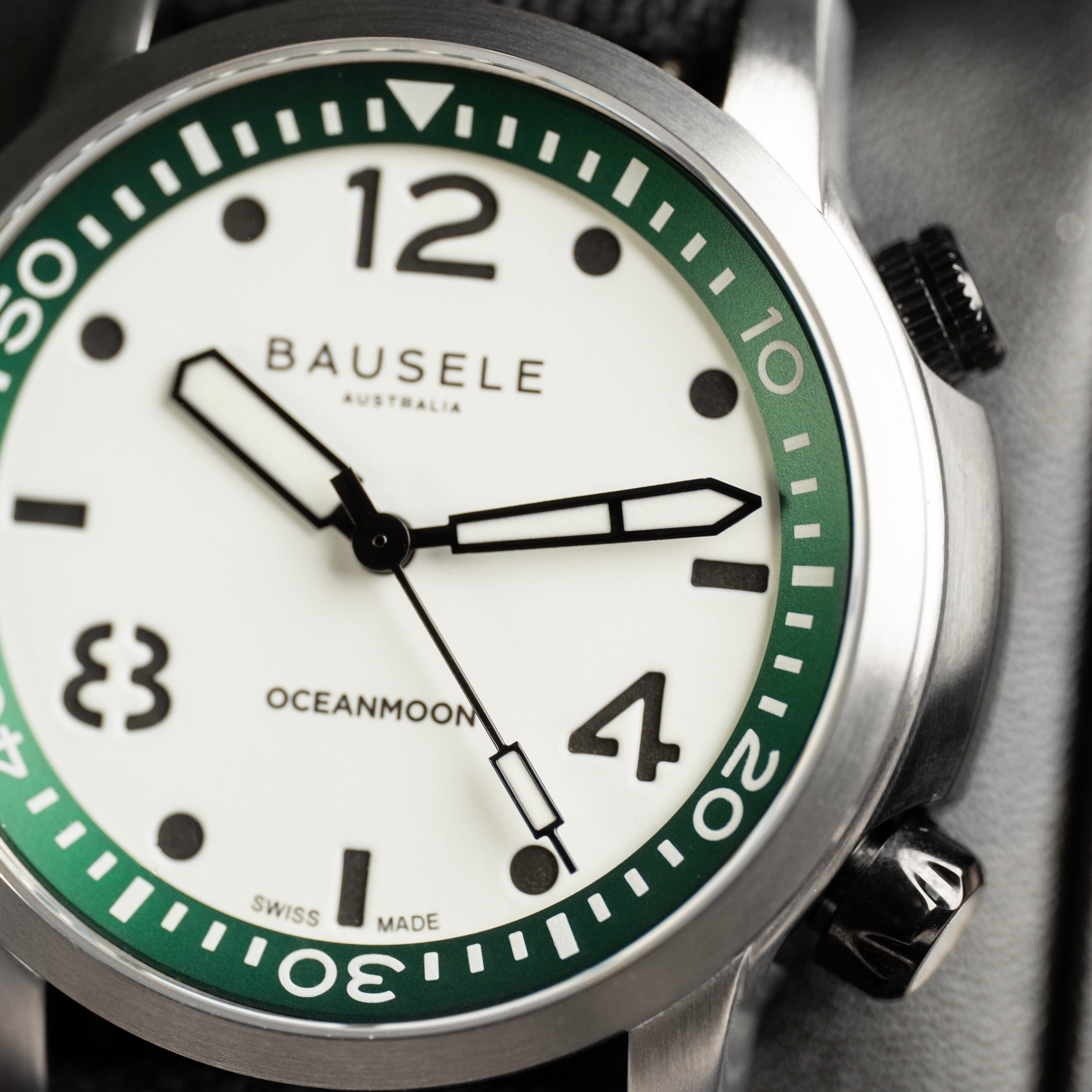 Bausele Oceanmoon V | ALGAE COURT Dial