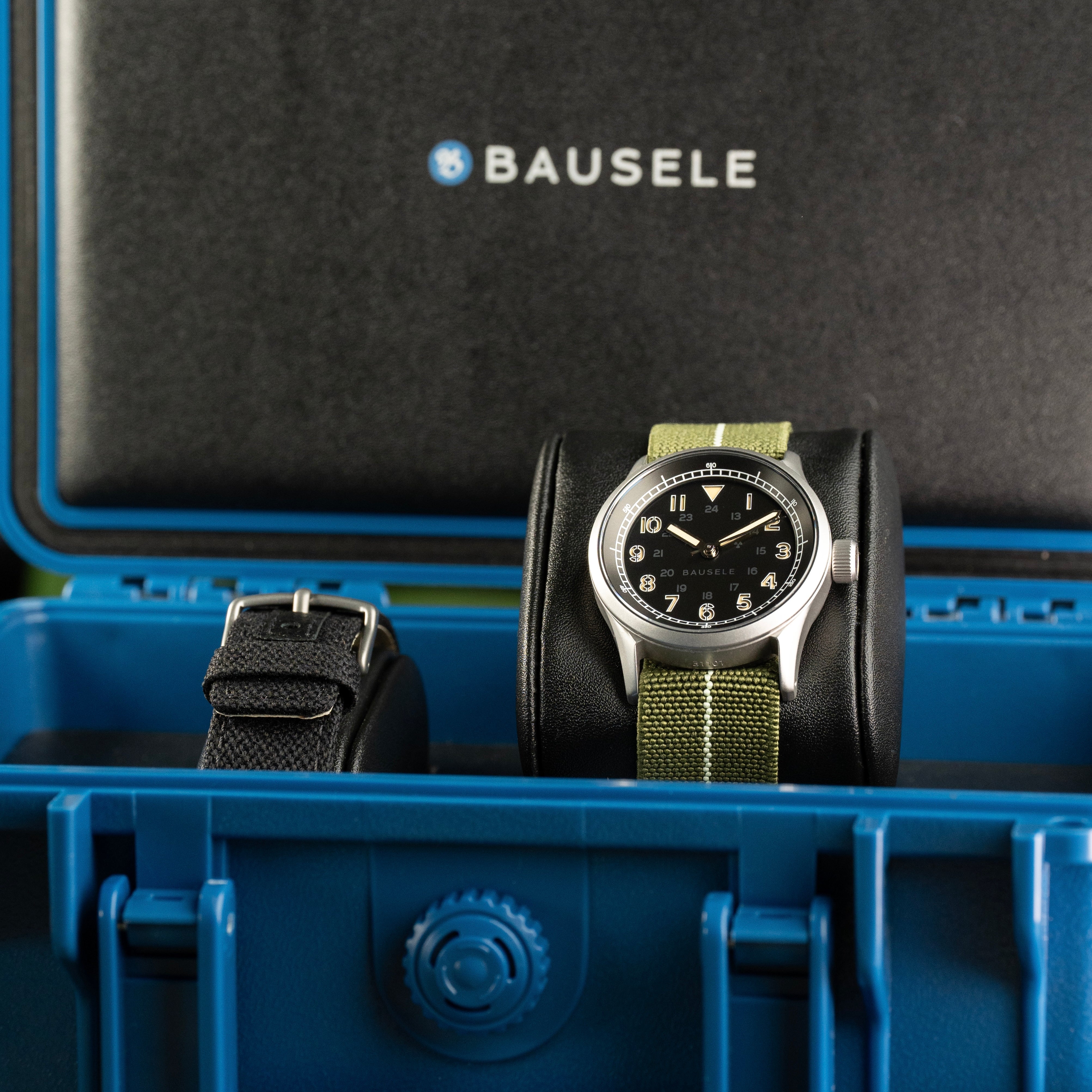 Bausele Classic Field | ONYX BLACK up close